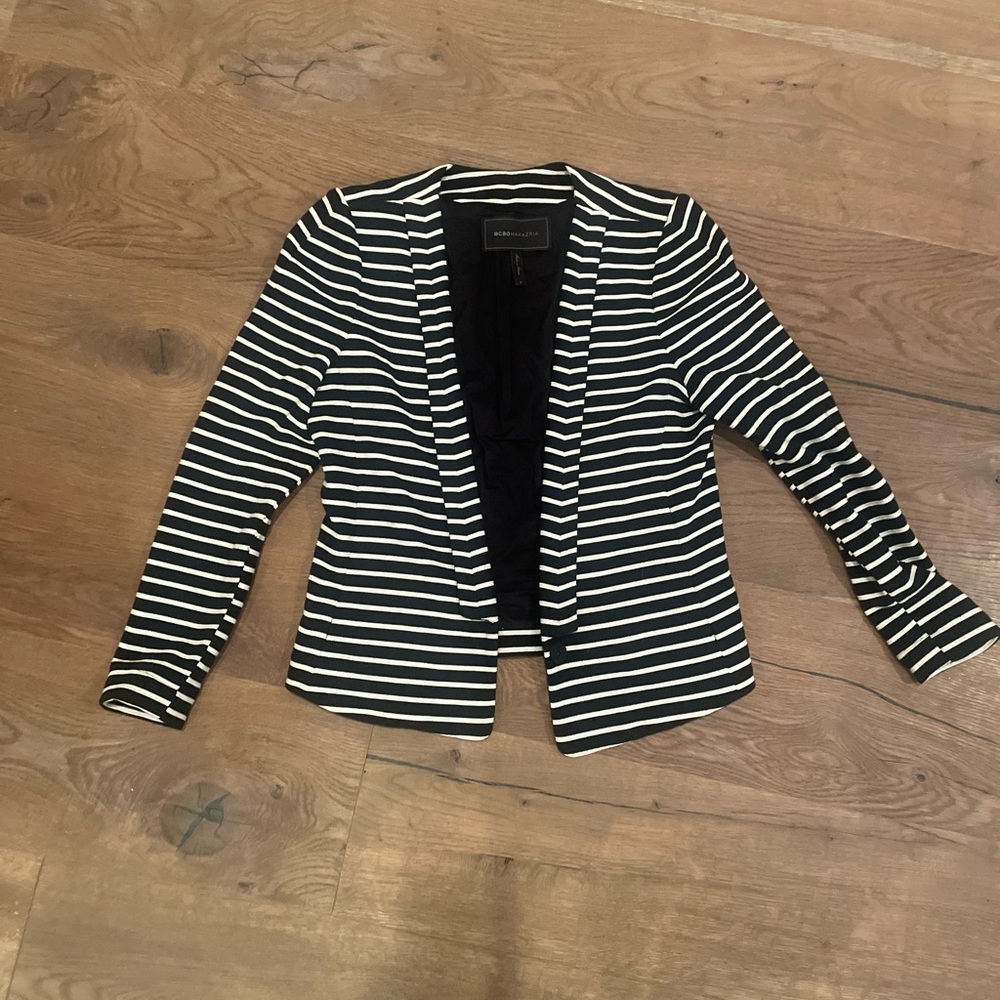 BCBG MAXAZRIA striped blazer